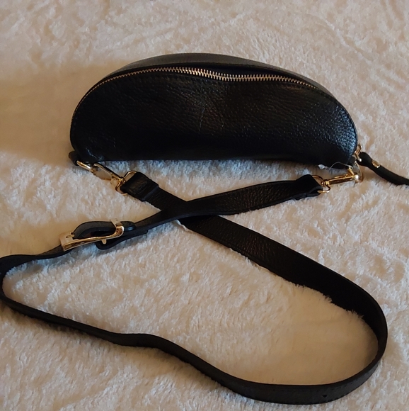 🌺 NEW Viola Castellani Italian Pebbled Leather Fanny/Waist Bag - Picture 7 of 14